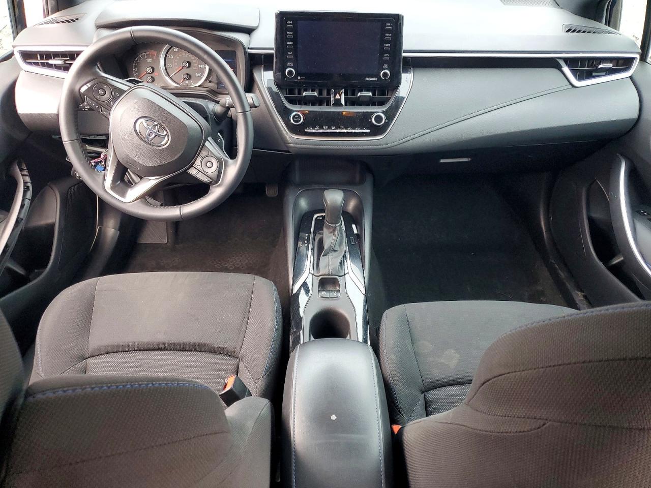 2022 TOYOTA COROLLA SE photo 8