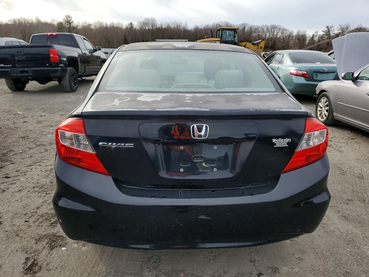 2012 HONDA CIVIC LX photo 6