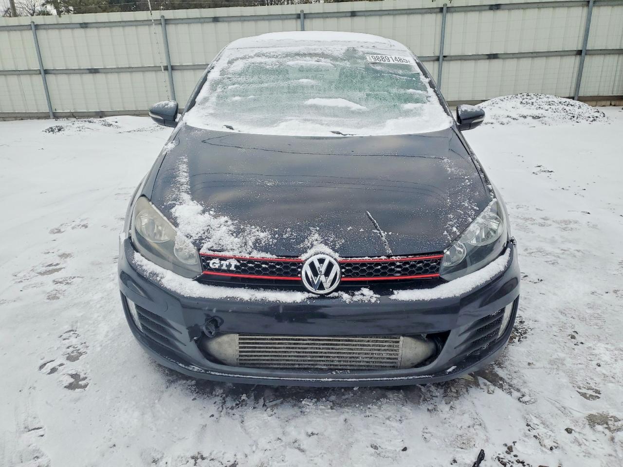 2013 VOLKSWAGEN GTI photo 9