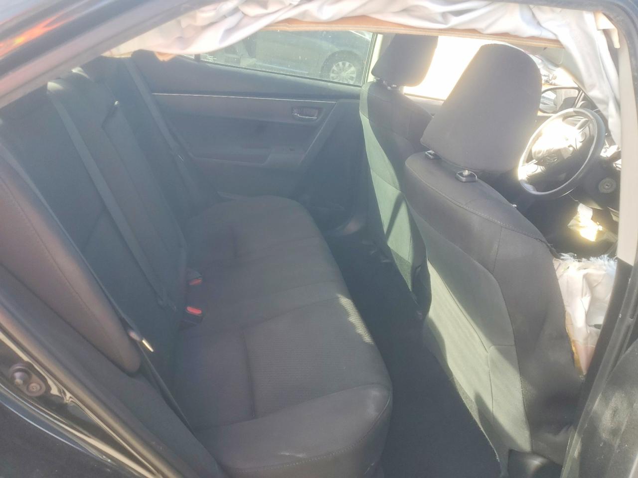 2017 TOYOTA COROLLA L photo 10