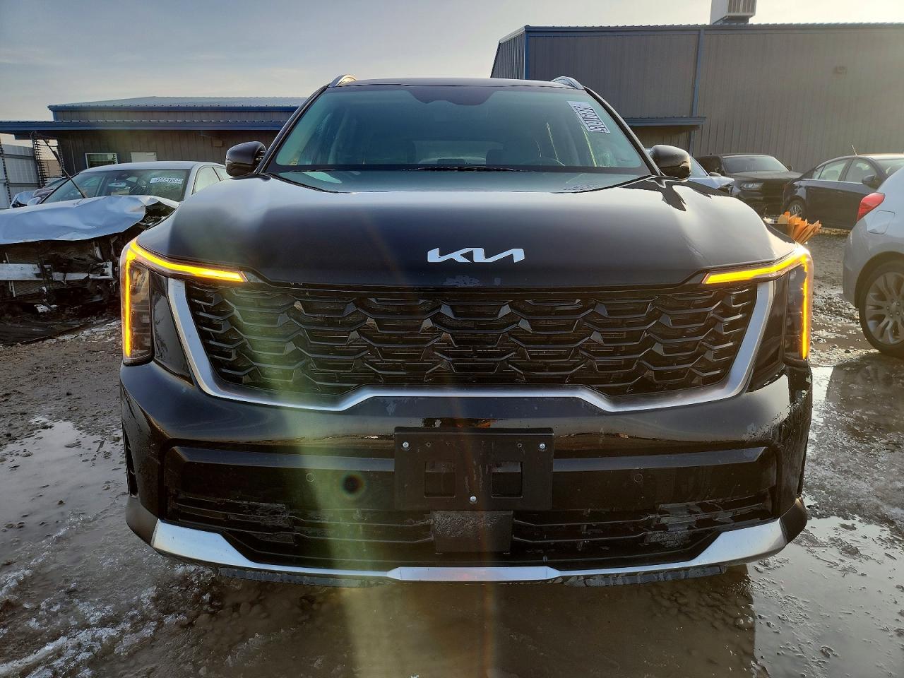 2024 KIA SORENTO S photo 5