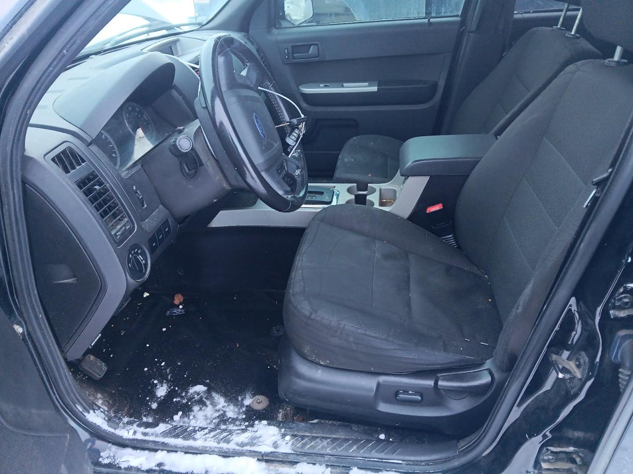 2012 FORD ESCAPE XLT photo 7