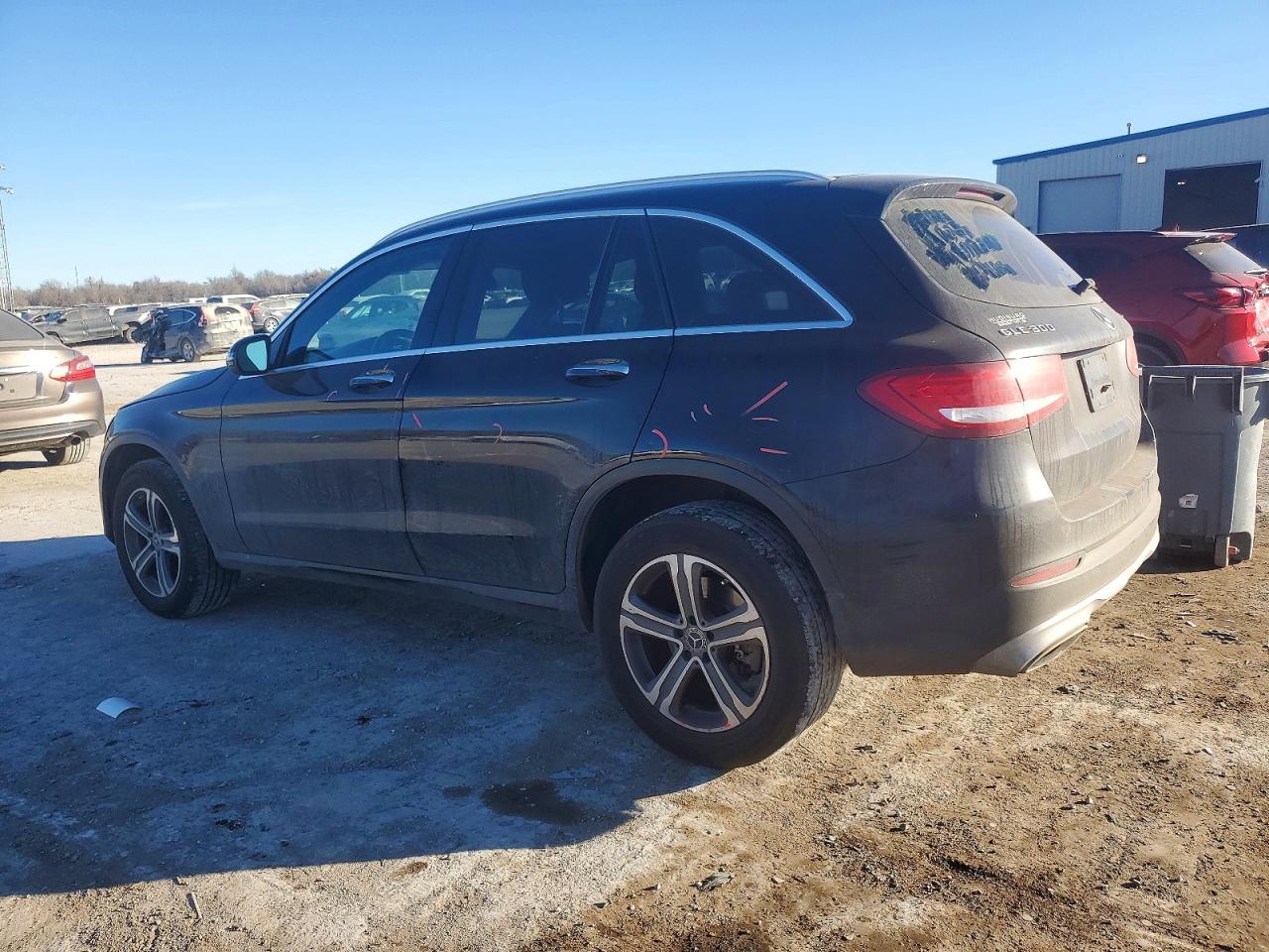 2018 MERCEDES-BENZ GLC 300 4MATIC photo 2