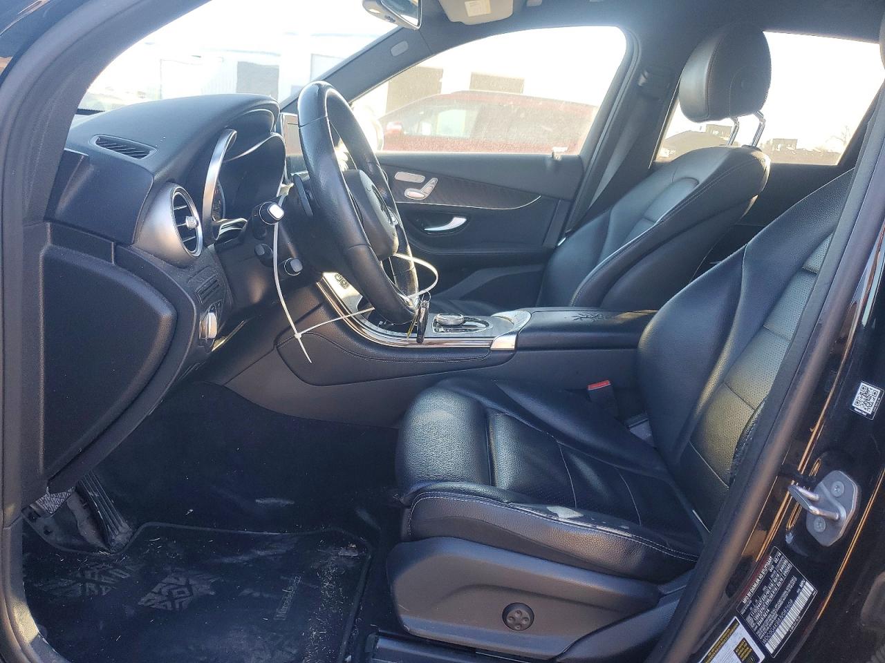 2018 MERCEDES-BENZ GLC 300 4MATIC photo 7