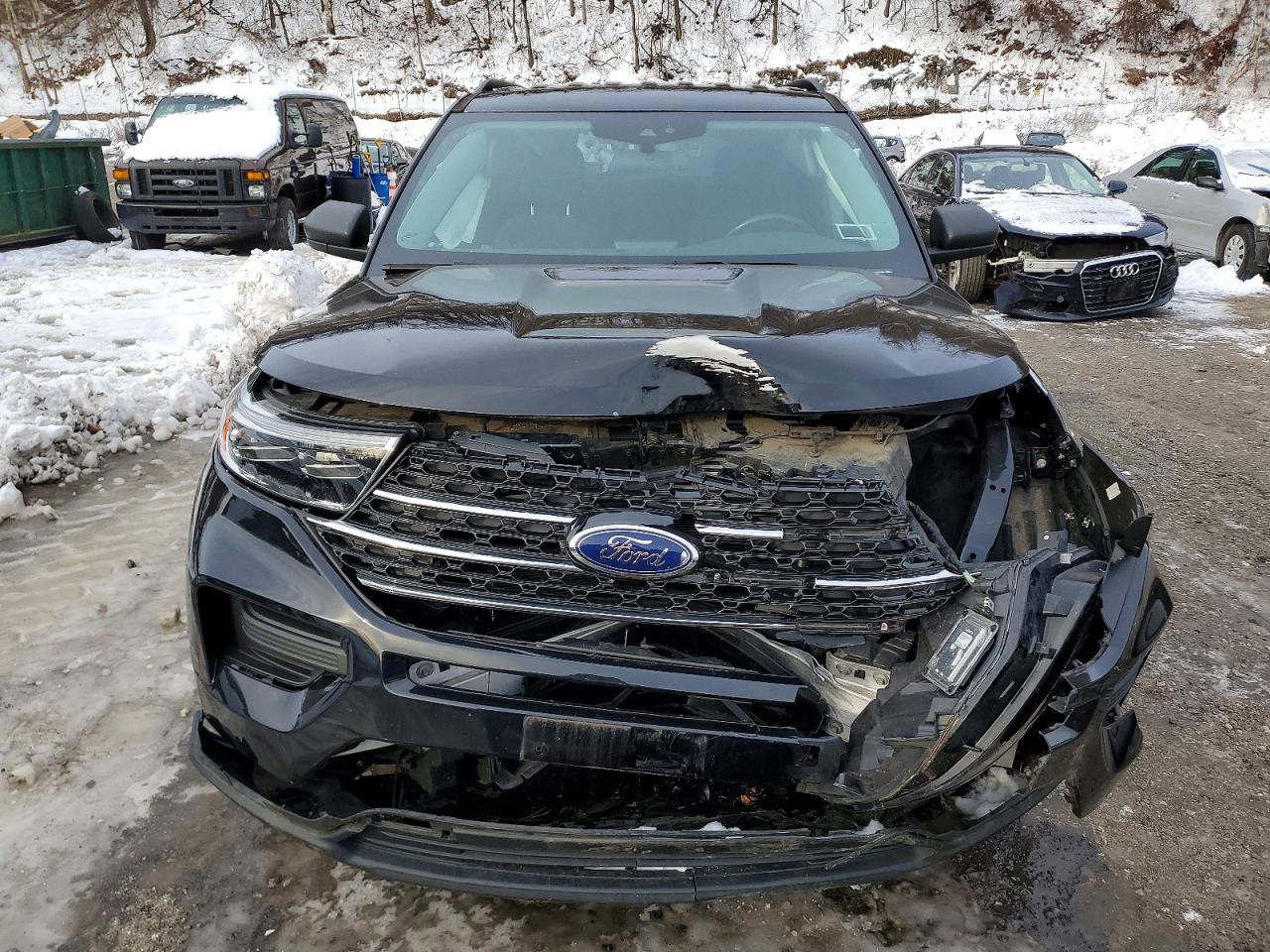 2020 FORD EXPLORER XLT photo 5