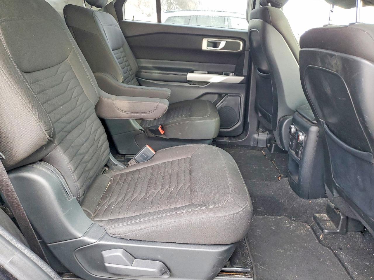 2020 FORD EXPLORER XLT photo 11