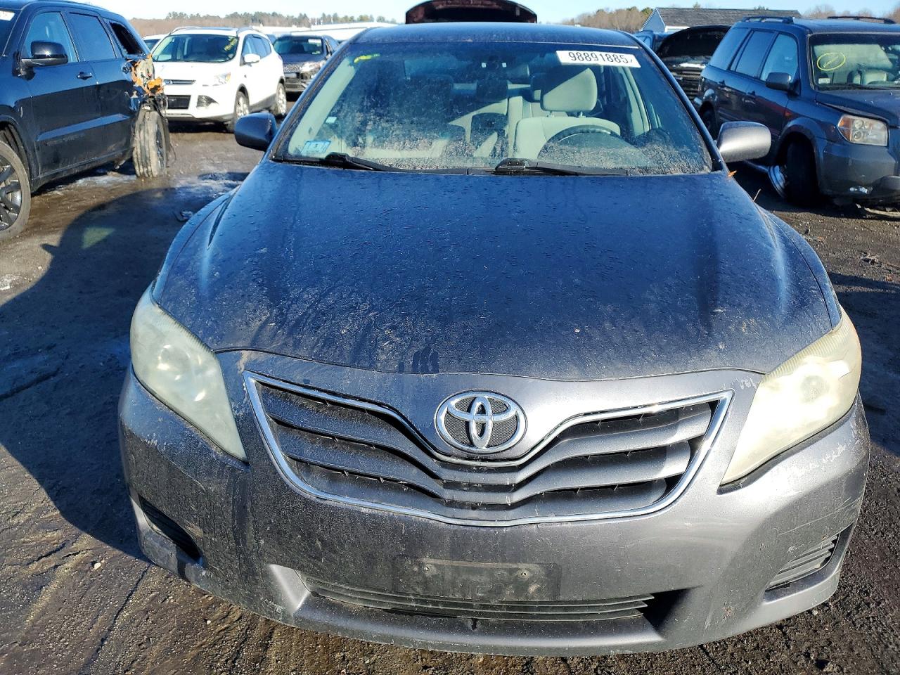 2011 TOYOTA CAMRY BASE photo 5
