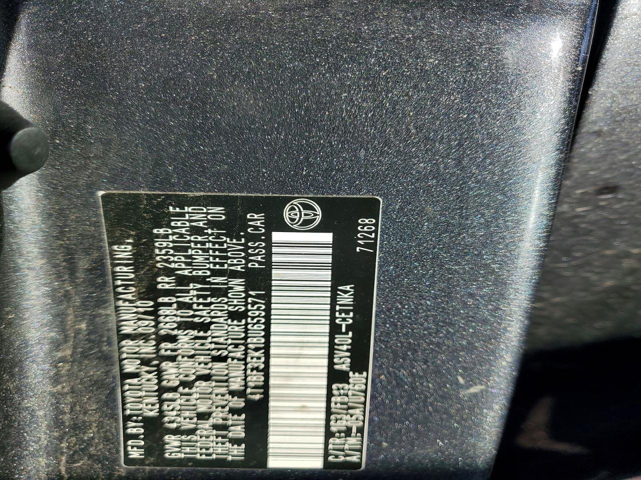 2011 TOYOTA CAMRY BASE photo 12