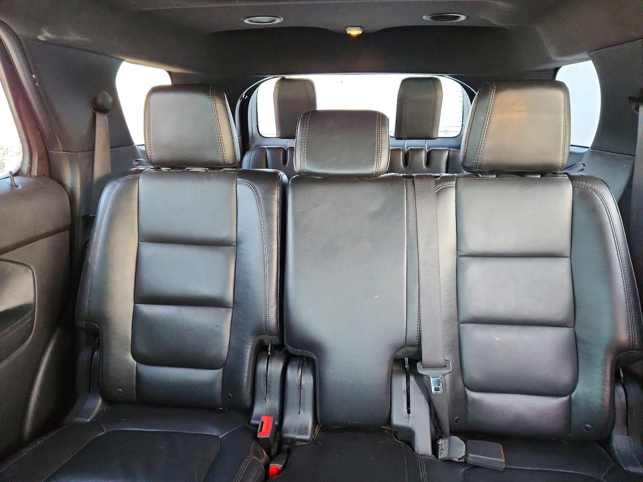 2015 FORD EXPLORER XLT photo 10
