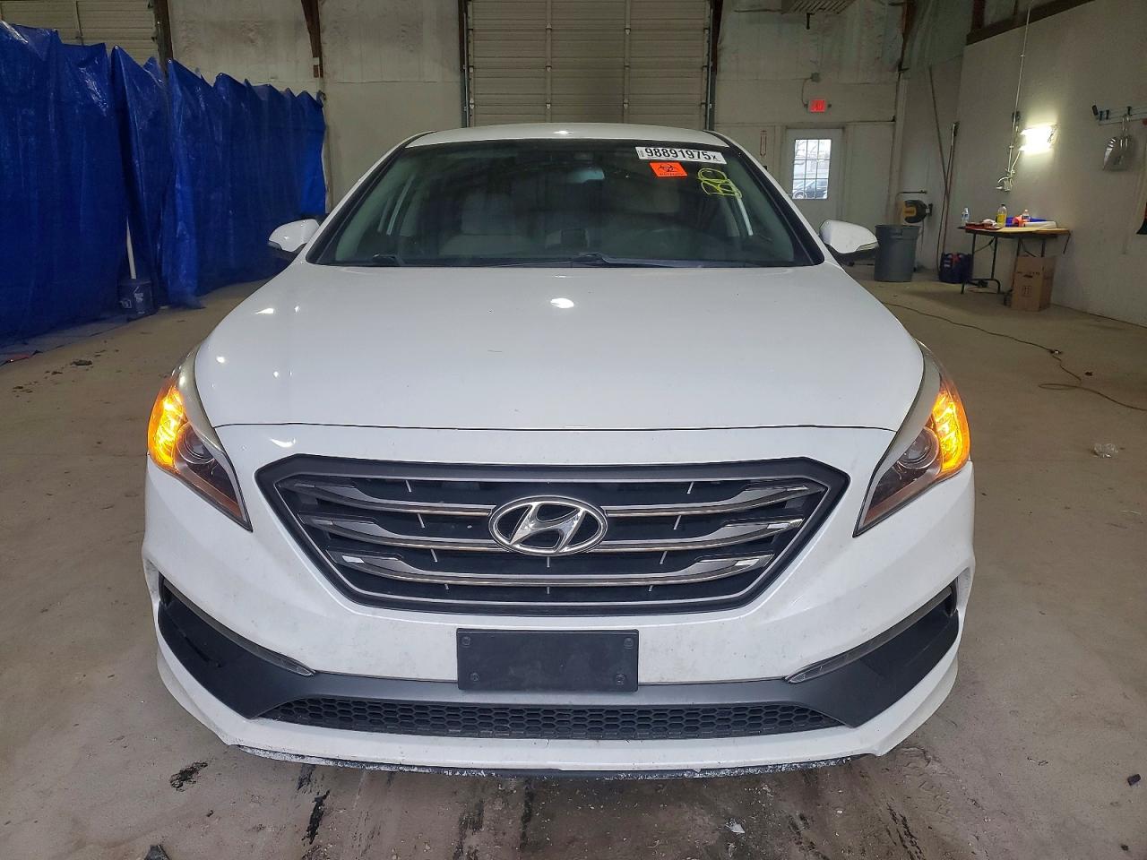 2017 HYUNDAI SONATA SPORT photo 9