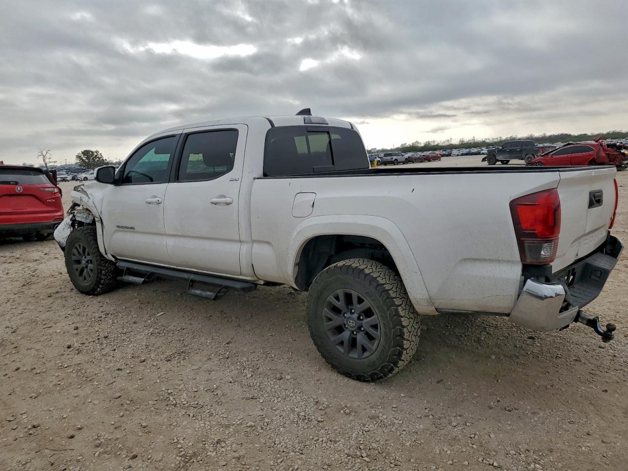 2022 TOYOTA TACOMA DOUBLE CAB photo 2