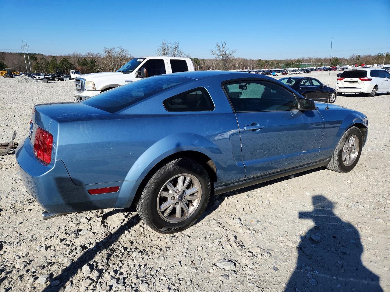 2007 FORD MUSTANG photo 3