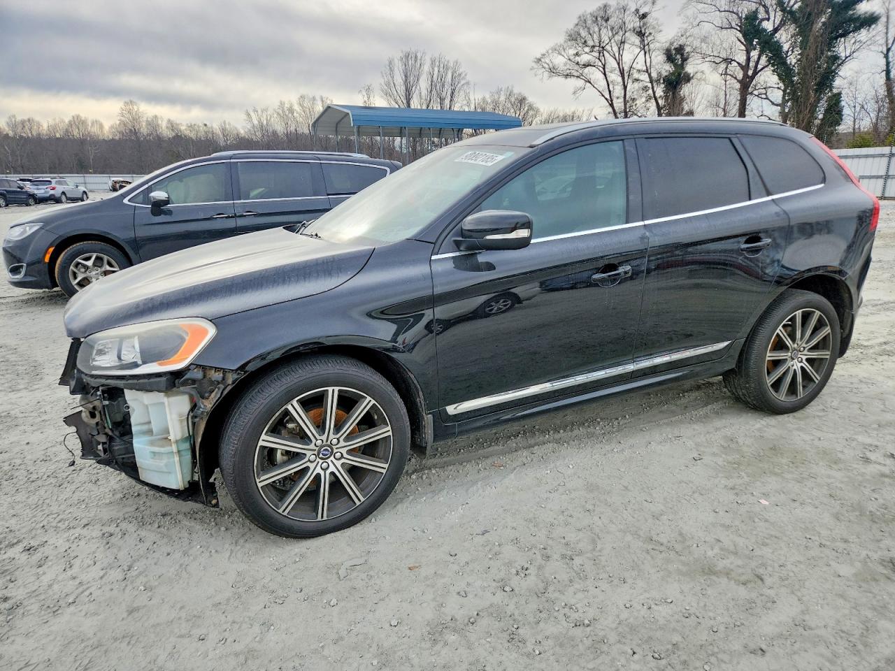 2016 VOLVO XC60
