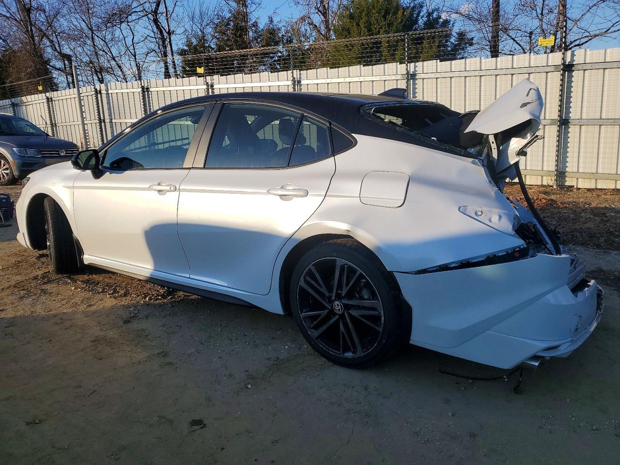 2025 TOYOTA CAMRY XSE photo 2