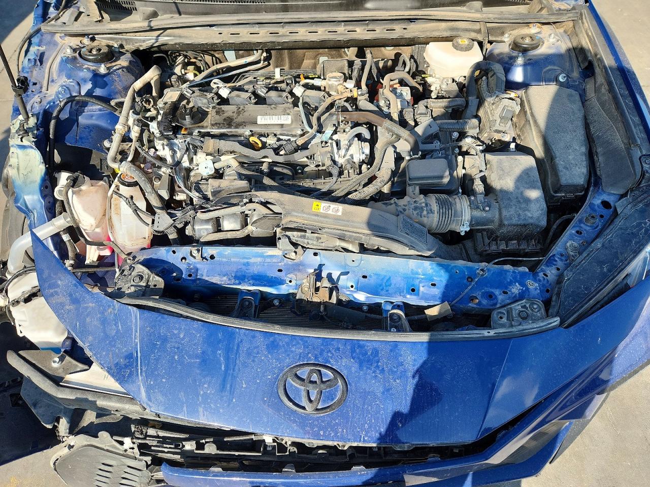 2025 TOYOTA CAMRY XSE photo 11
