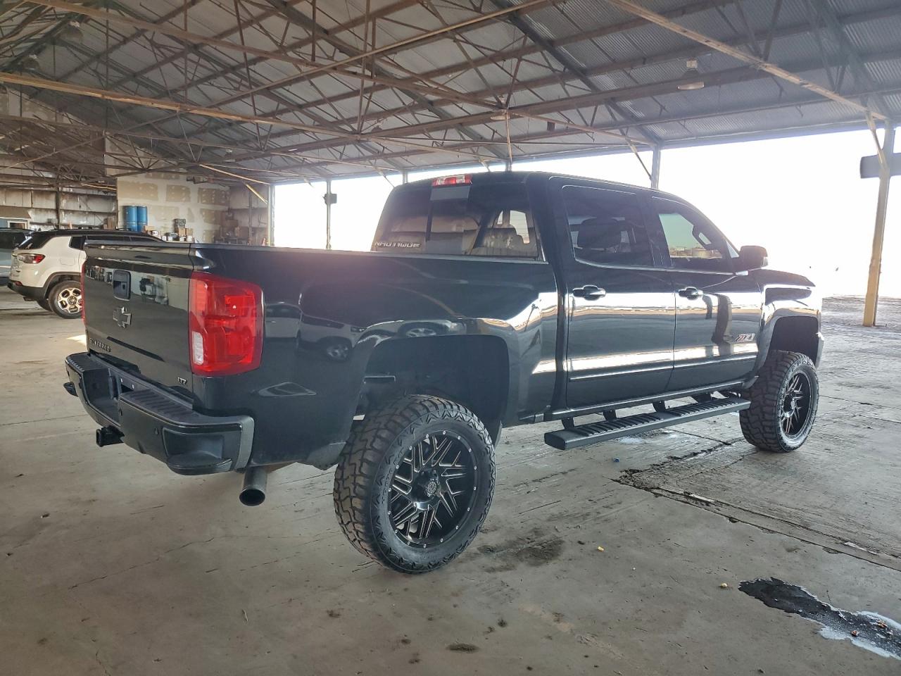 2016 CHEVROLET SILVERADO K1500 LTZ photo 5