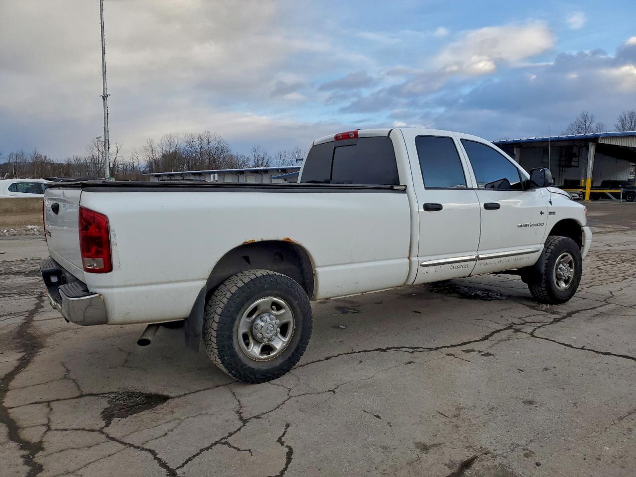 2006 DODGE RAM 2500 ST photo 3