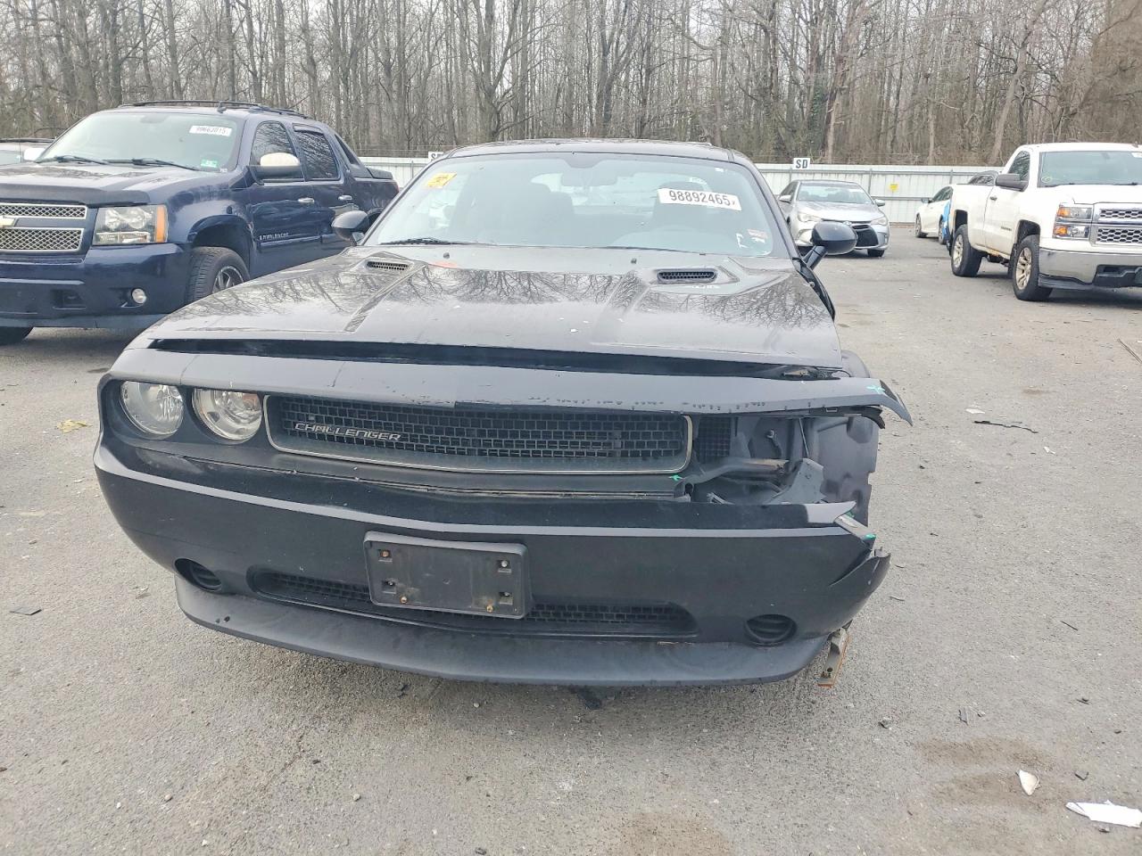2012 DODGE CHALLENGER SXT photo 5