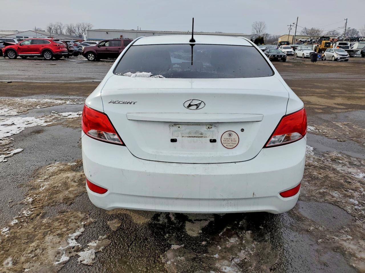 2016 HYUNDAI ACCENT SE photo 6