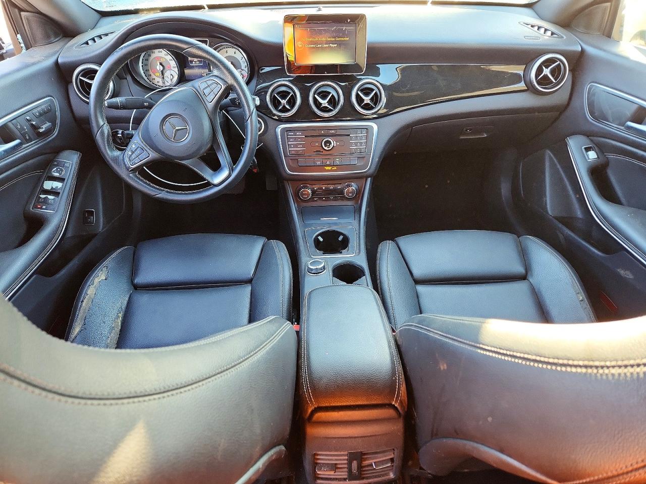2016 MERCEDES-BENZ CLA 250 photo 15