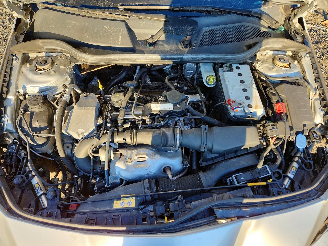 2016 MERCEDES-BENZ CLA 250 photo 21