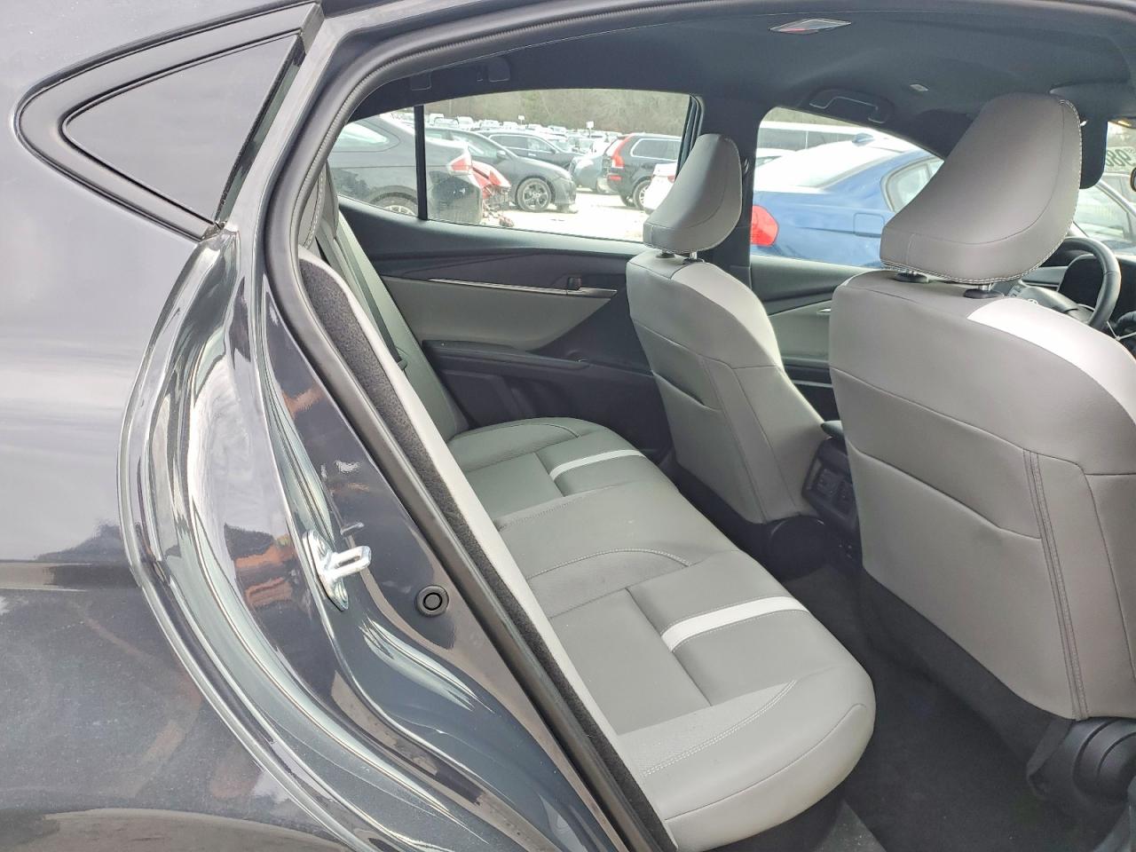 2025 TOYOTA CAMRY XSE photo 10