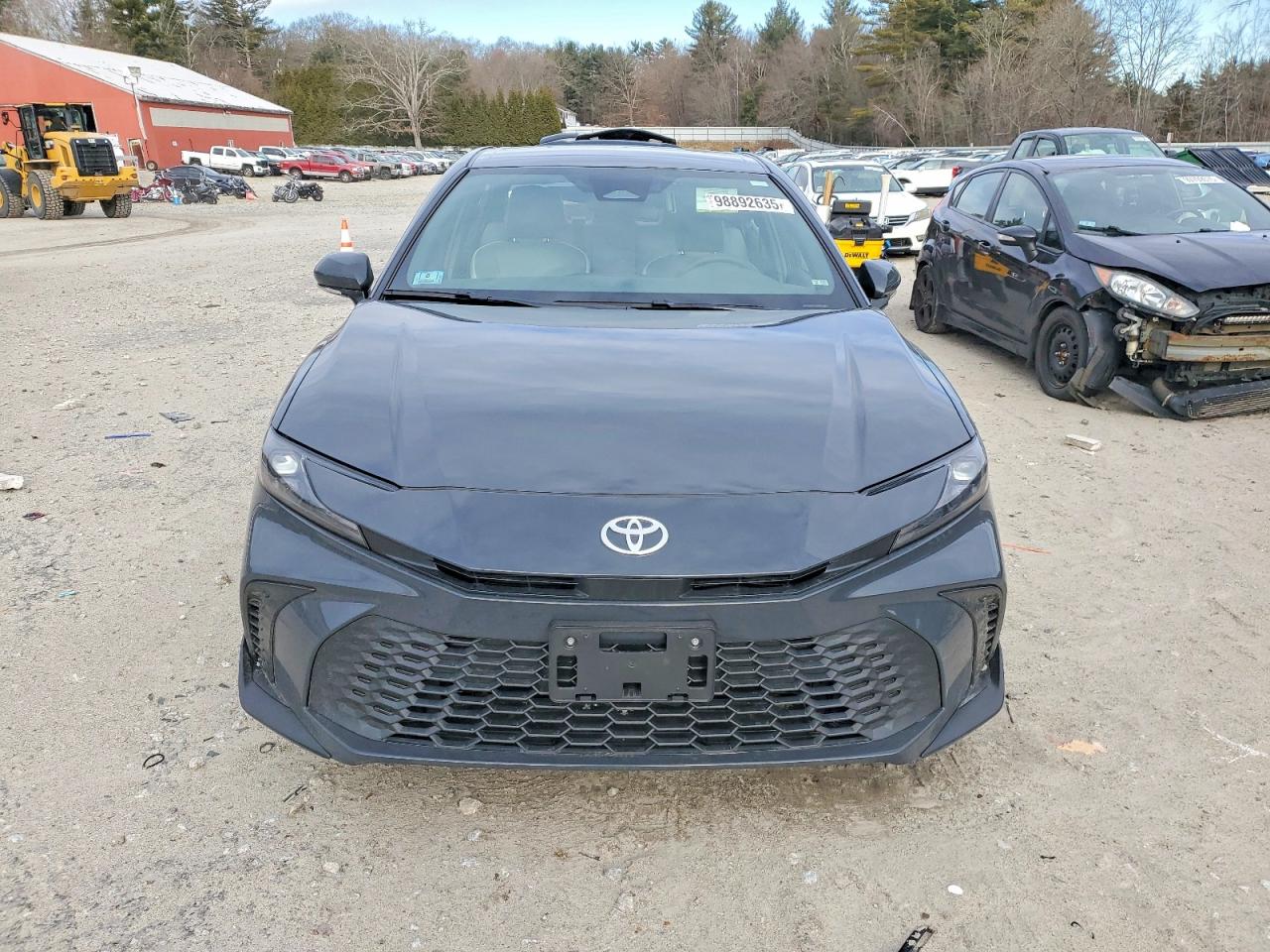 2025 TOYOTA CAMRY XSE photo 5
