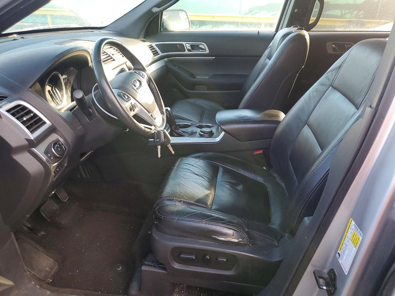 2014 FORD EXPLORER XLT photo 7