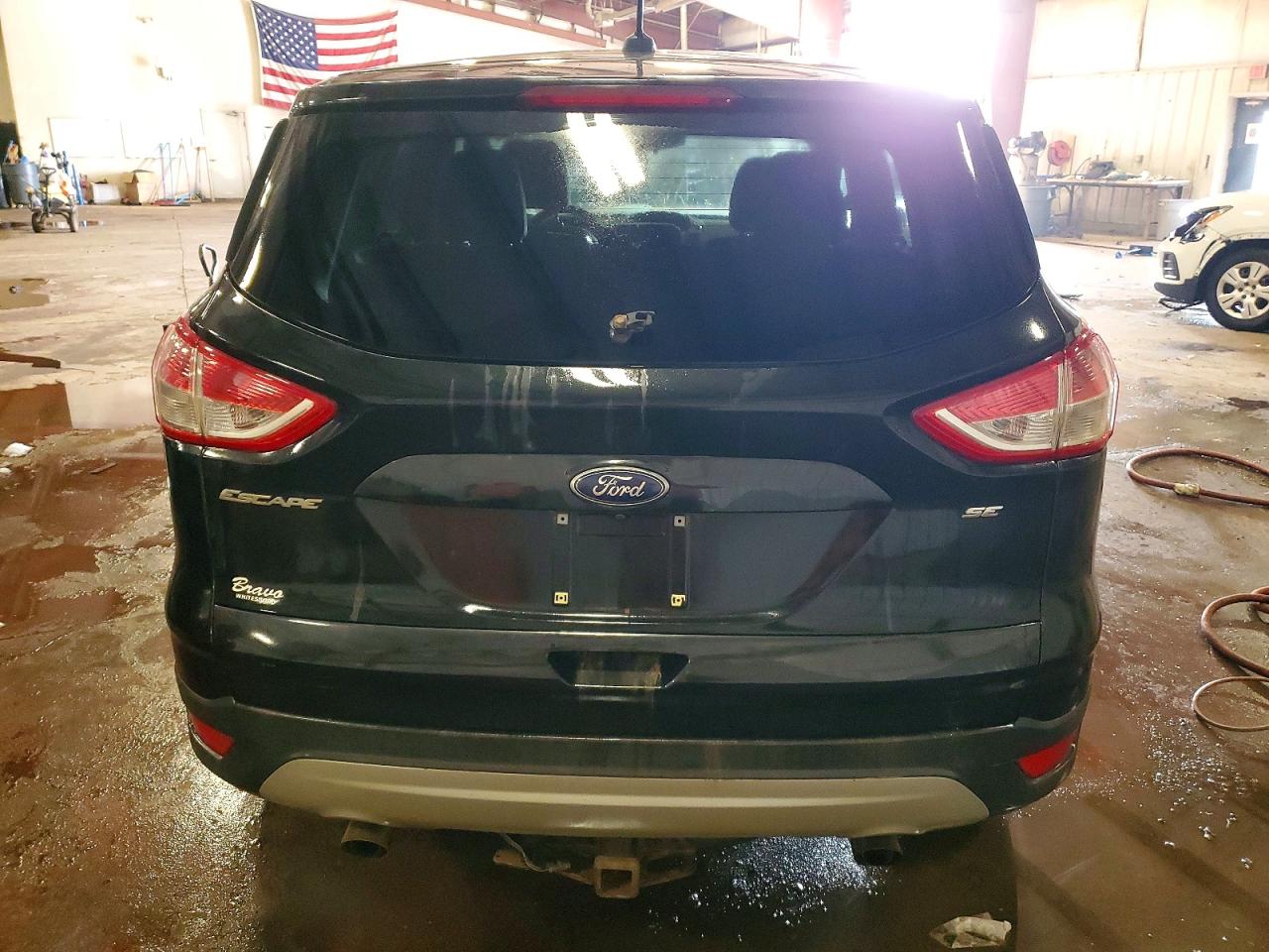 2015 FORD ESCAPE SE photo 11
