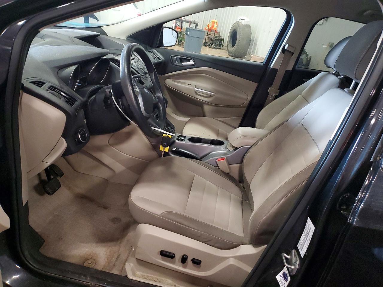 2015 FORD ESCAPE SE photo 13