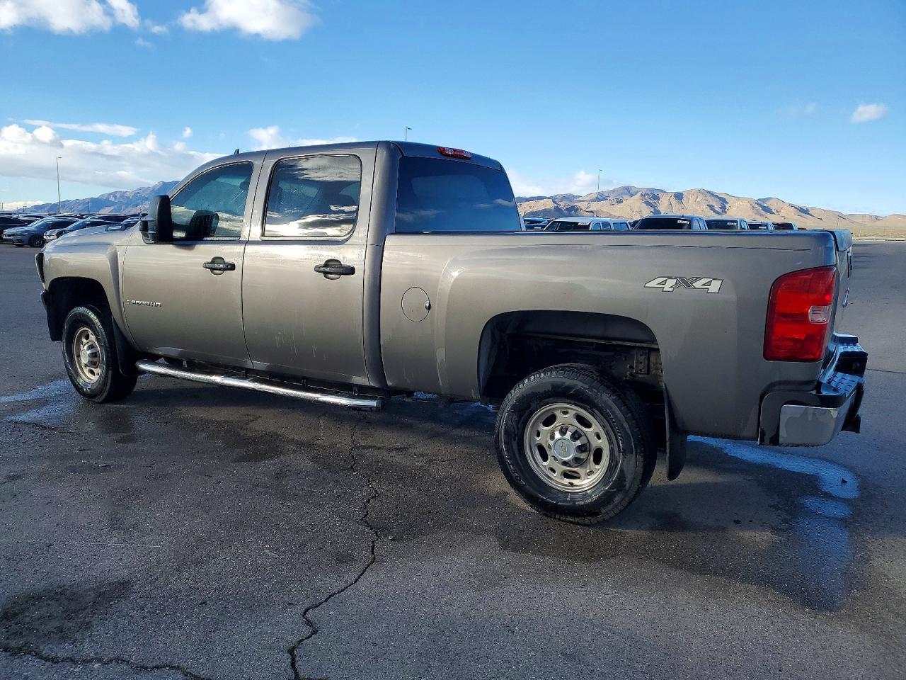 2009 CHEVROLET SILVERADO K2500 HEAVY DUTY LT photo 2