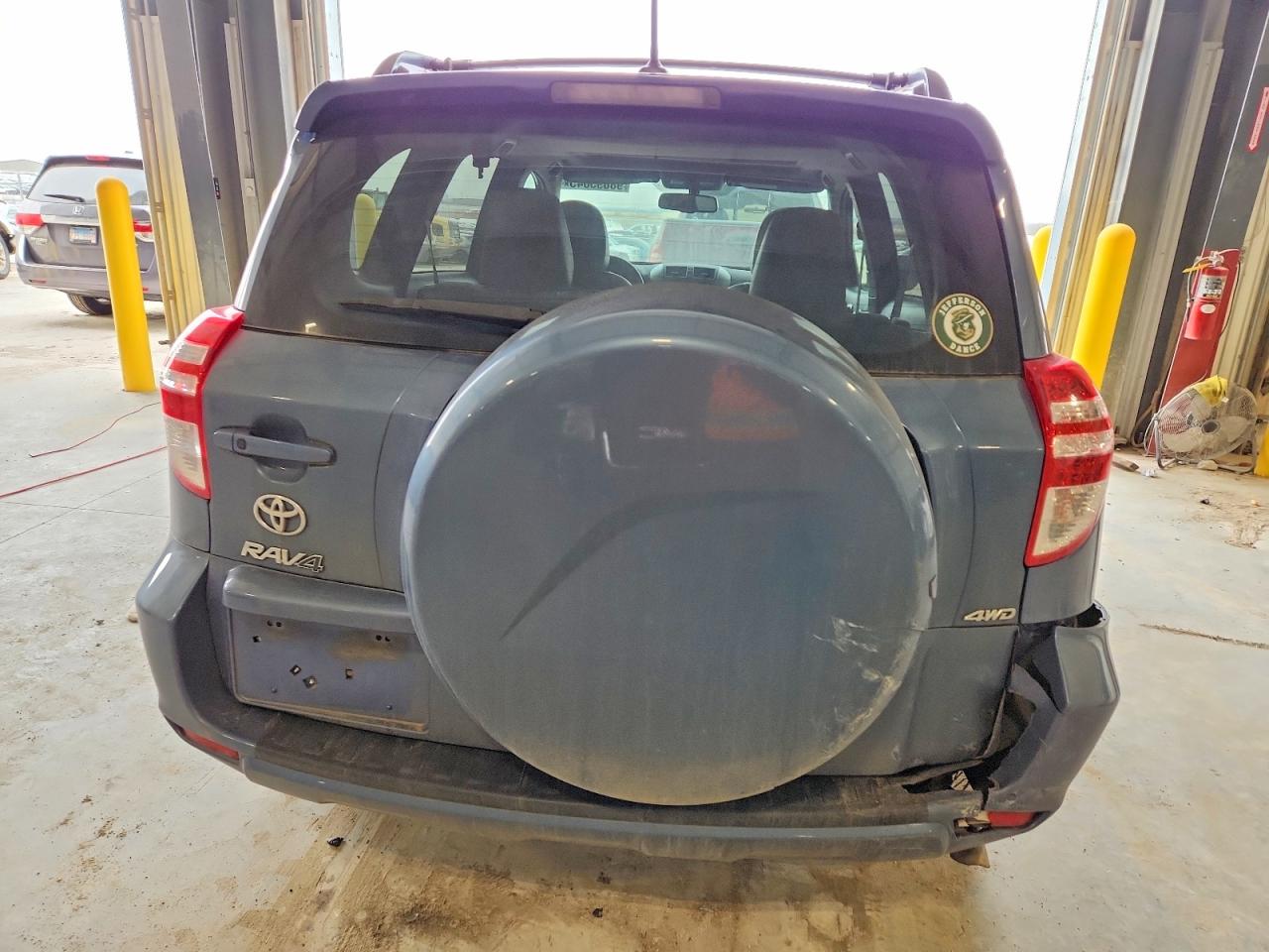 2012 TOYOTA RAV4 LIMITED photo 16