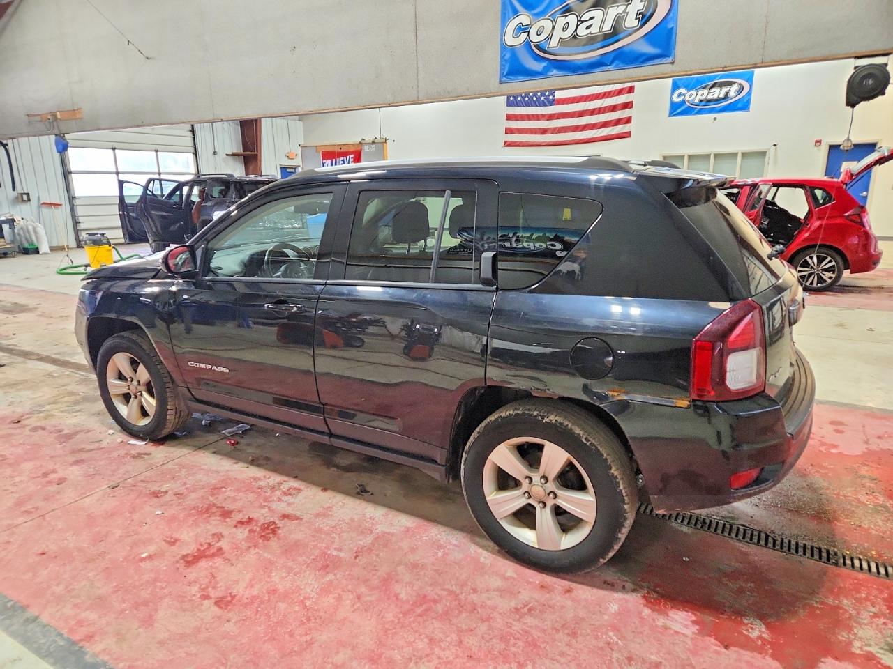 2017 JEEP COMPASS LATITUDE photo 2