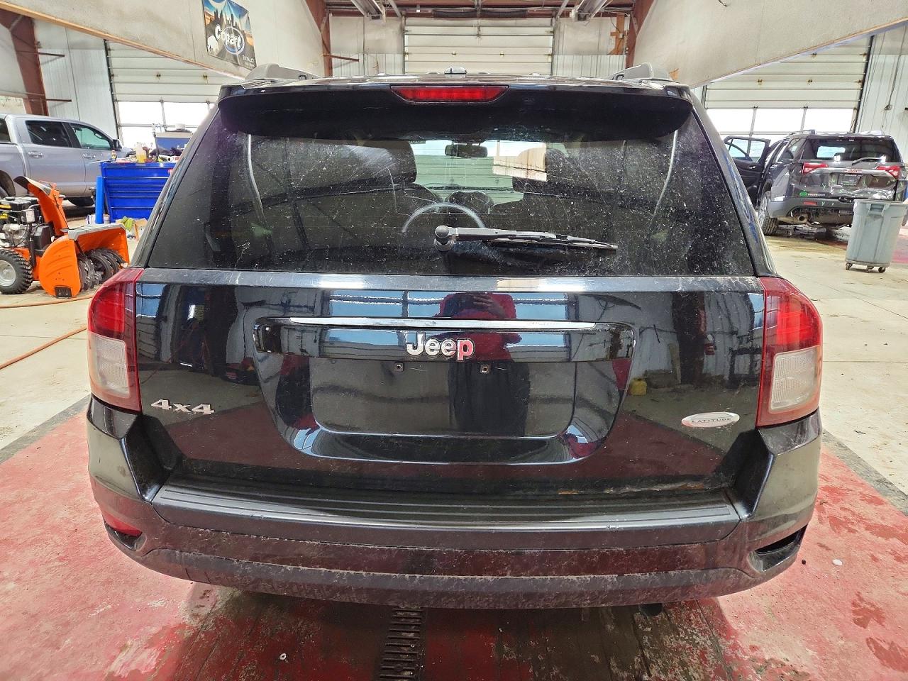 2017 JEEP COMPASS LATITUDE photo 6