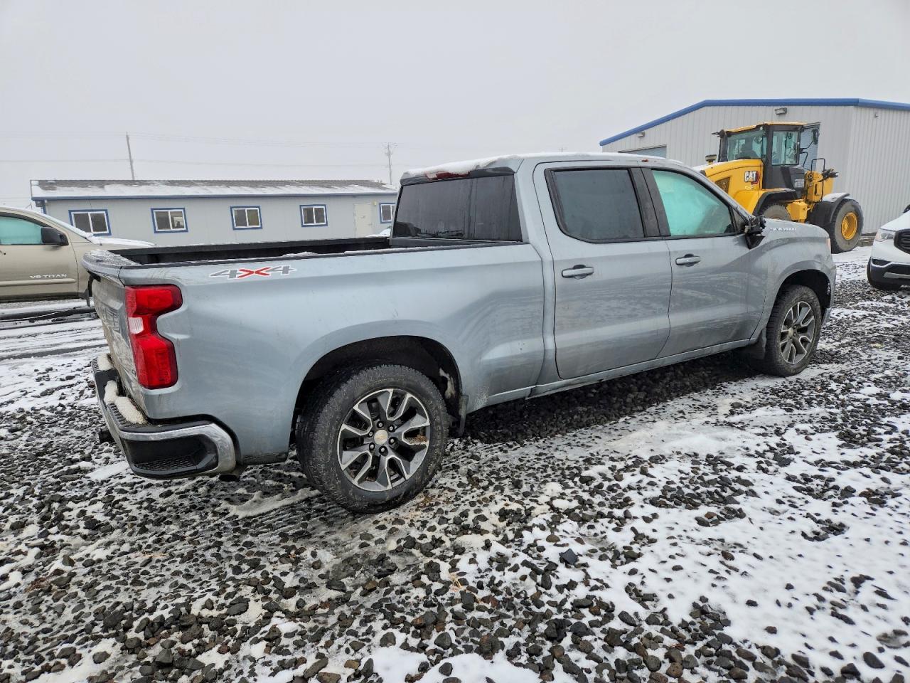 2023 CHEVROLET SILVERADO K1500 LT photo 3