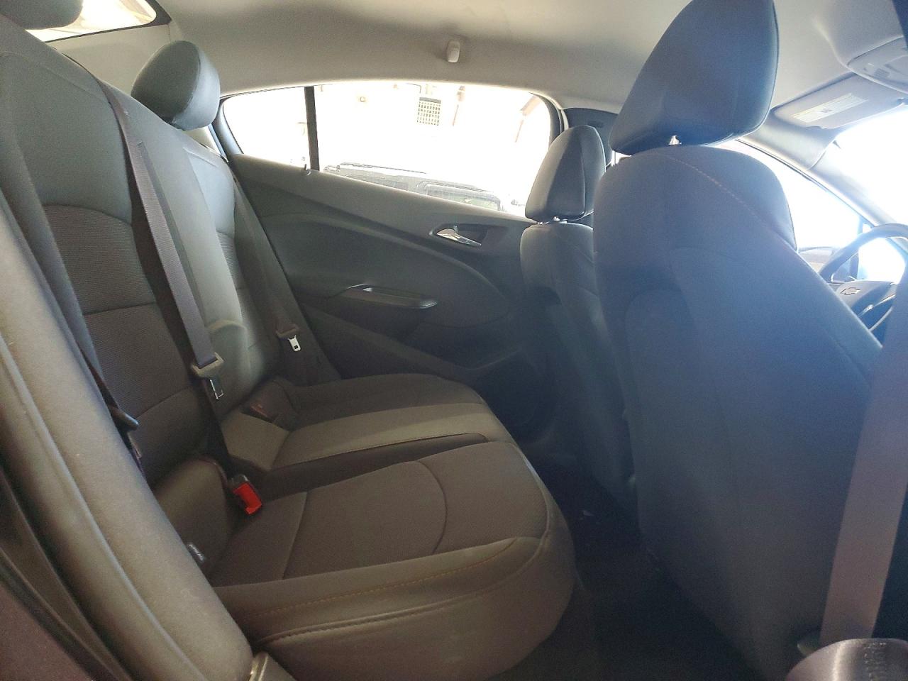 2016 CHEVROLET CRUZE LS photo 19