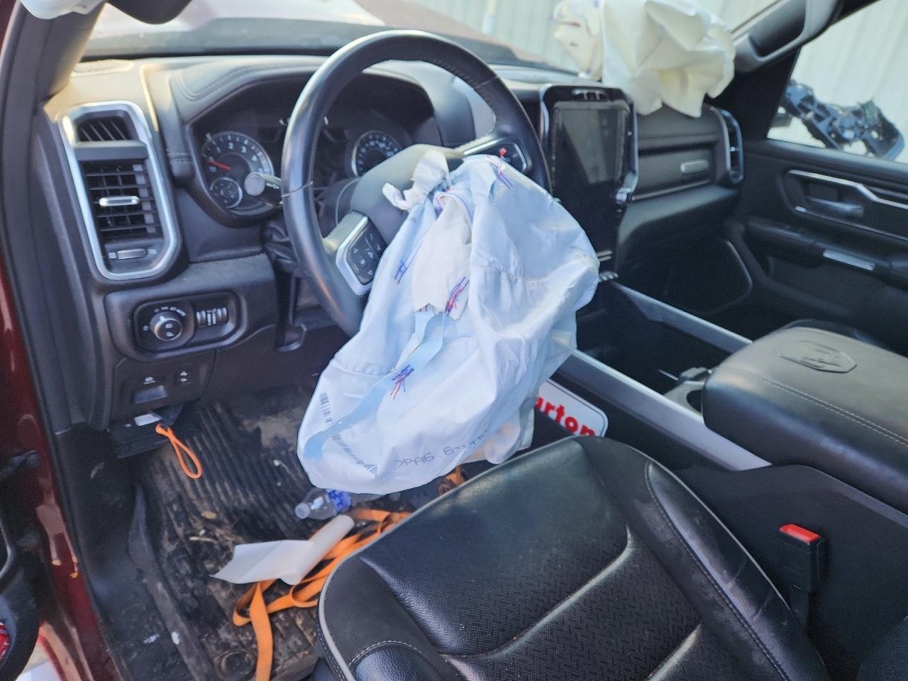 2023 RAM 1500 LARAMIE photo 8