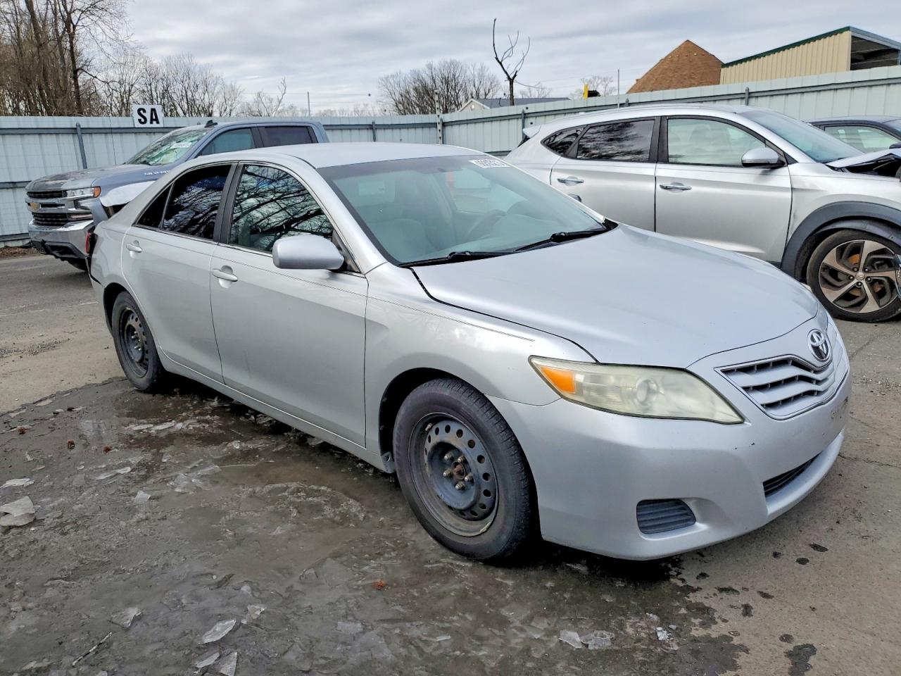 2011 TOYOTA CAMRY BASE photo 7