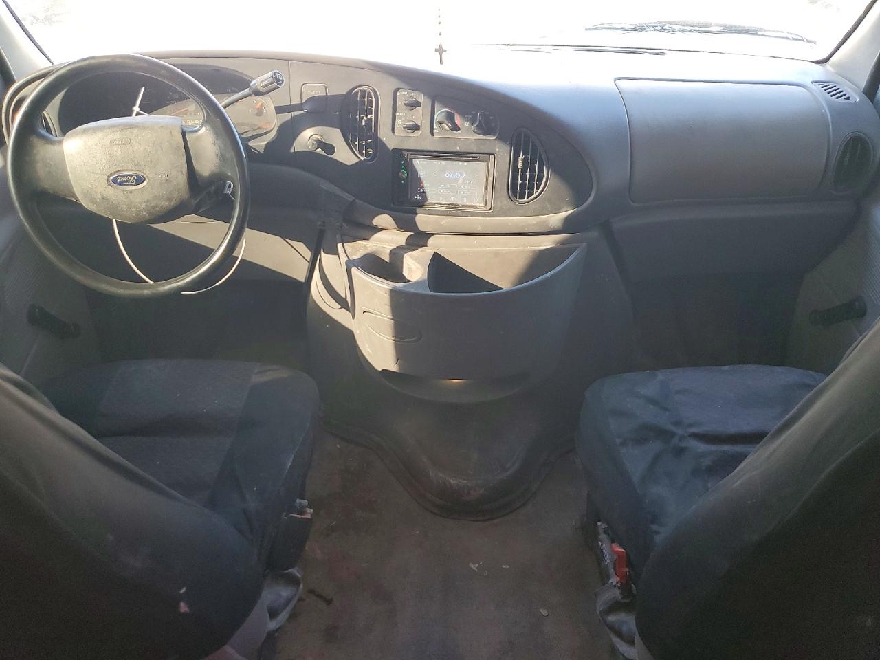 1998 FORD ECONOLINE E150 VAN photo 8
