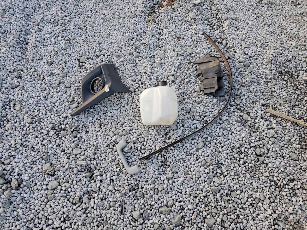 2011 TOYOTA RAV4 photo 37