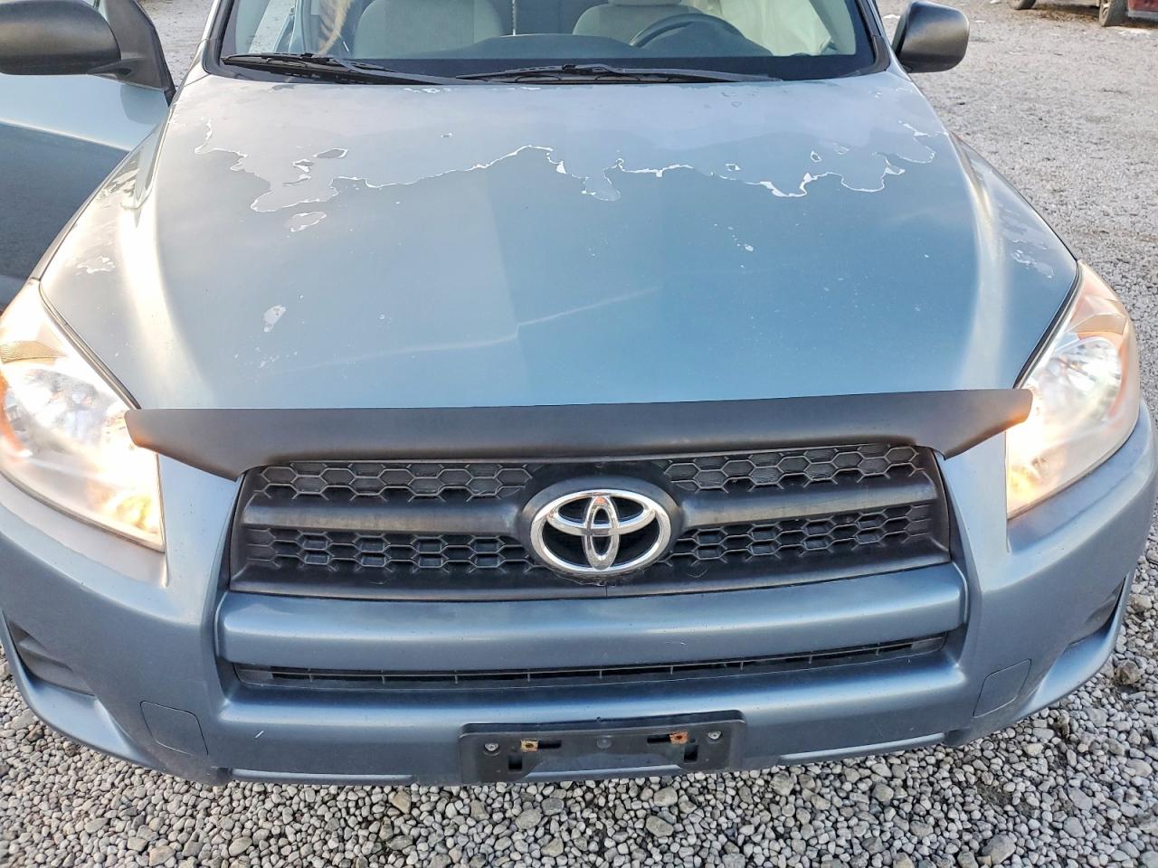 2011 TOYOTA RAV4 photo 34