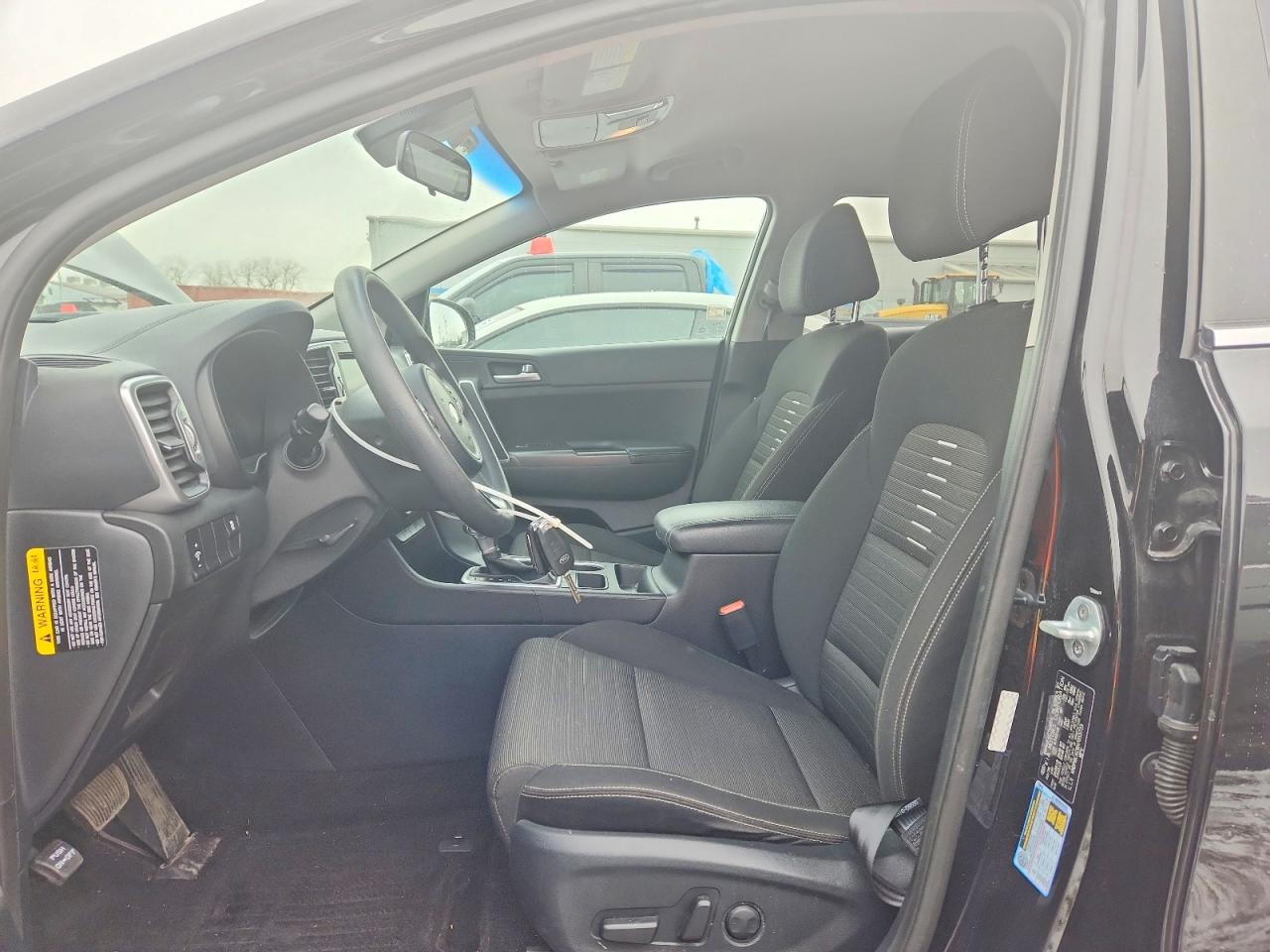 2017 KIA SPORTAGE LX photo 7