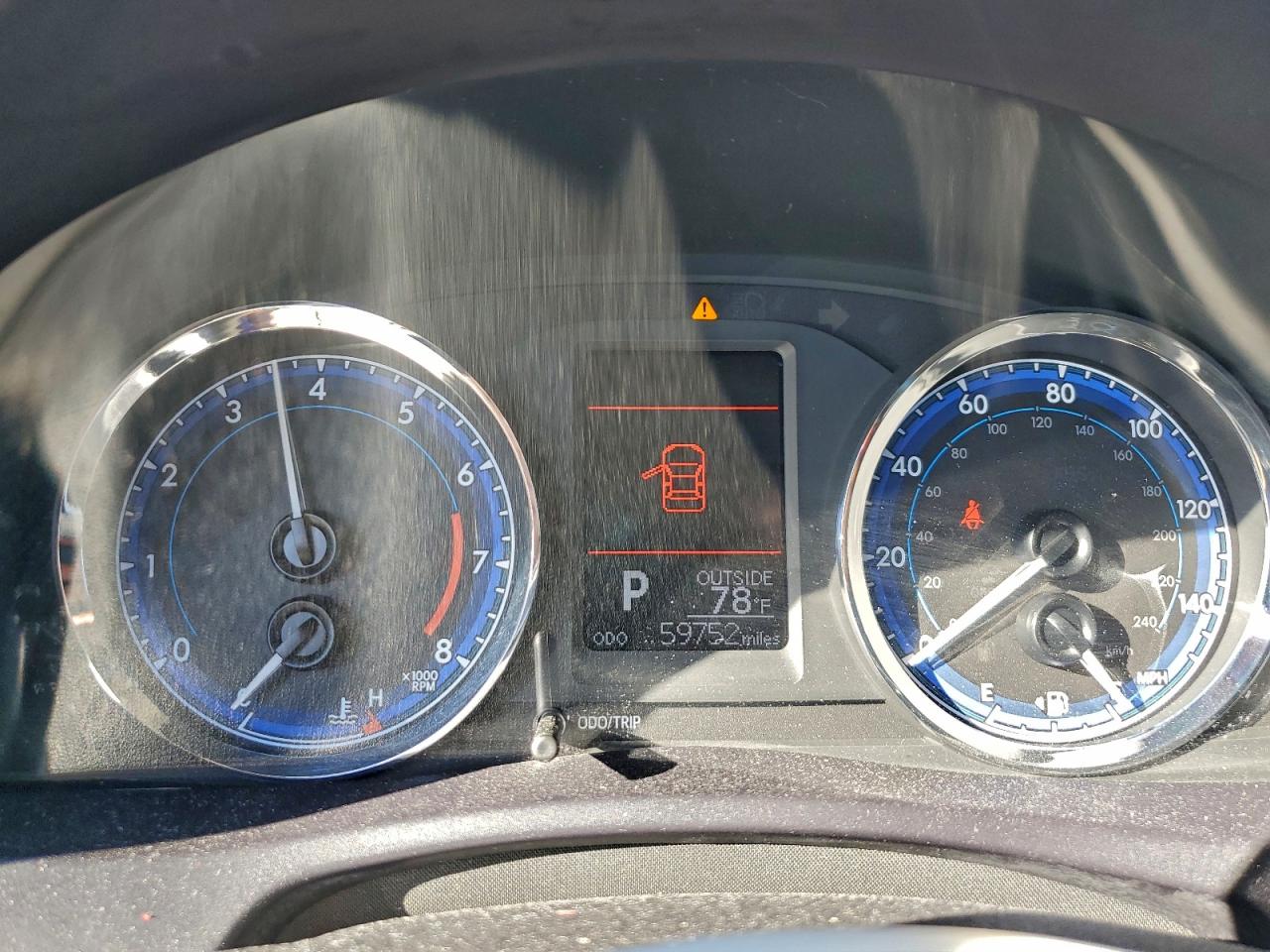 2017 TOYOTA COROLLA L photo 9