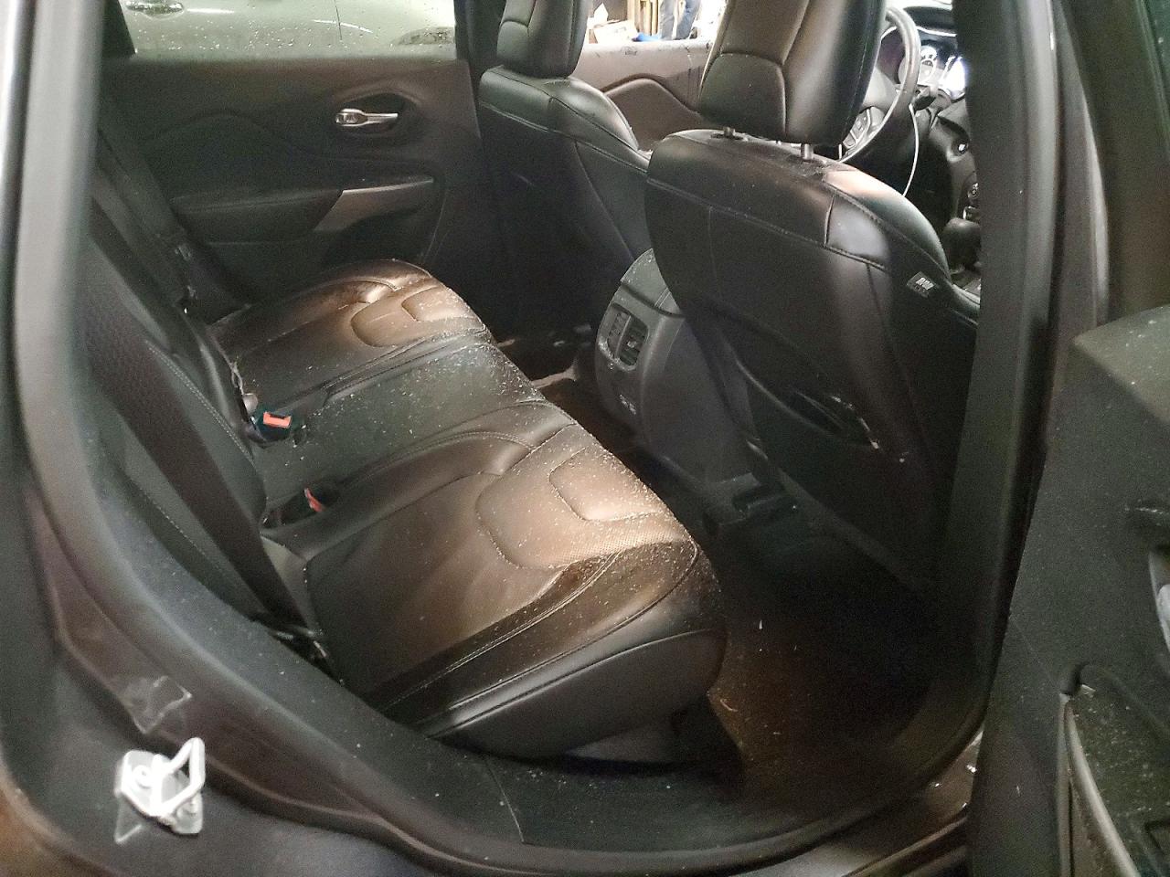 2021 JEEP CHEROKEE LATITUDE LUX photo 21