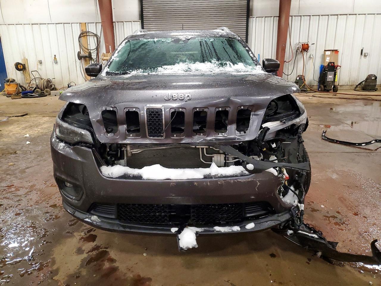 2021 JEEP CHEROKEE LATITUDE LUX photo 9