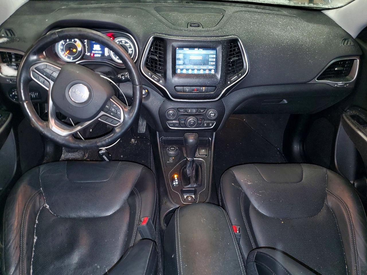 2021 JEEP CHEROKEE LATITUDE LUX photo 15