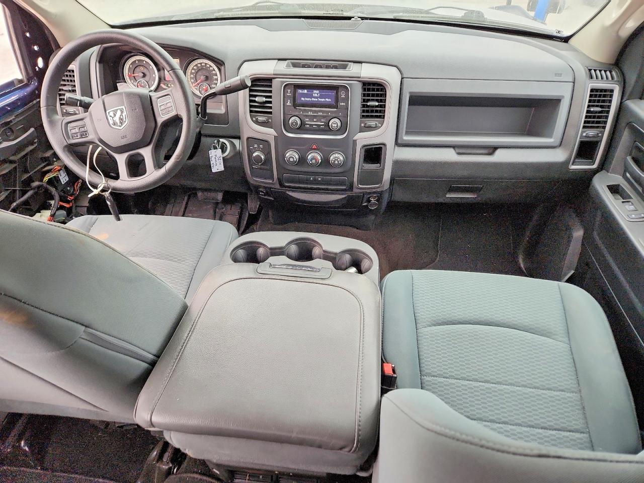 2014 RAM 1500 ST photo 22