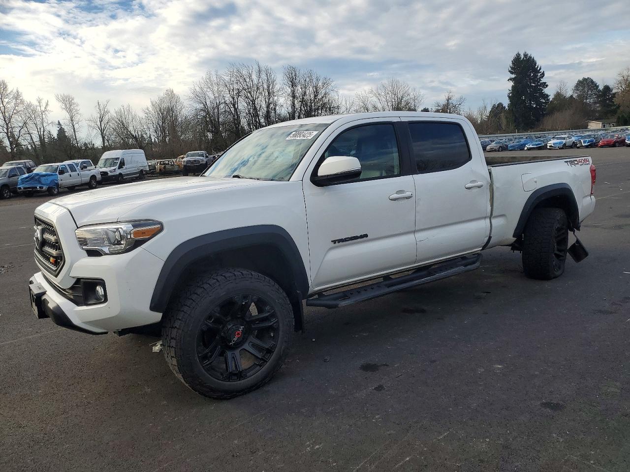 2017 TOYOTA TACOMA