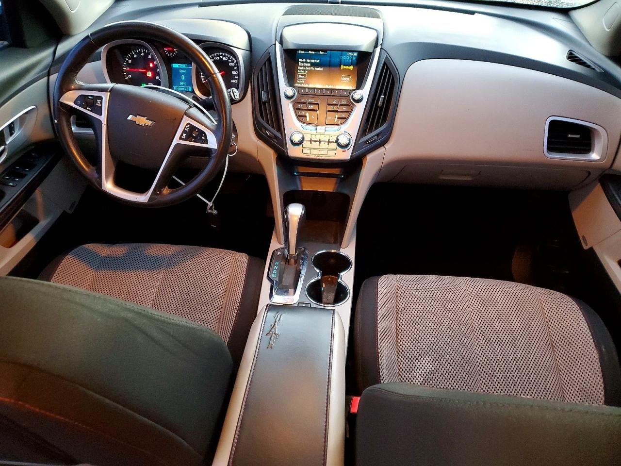 2015 CHEVROLET EQUINOX LT photo 8
