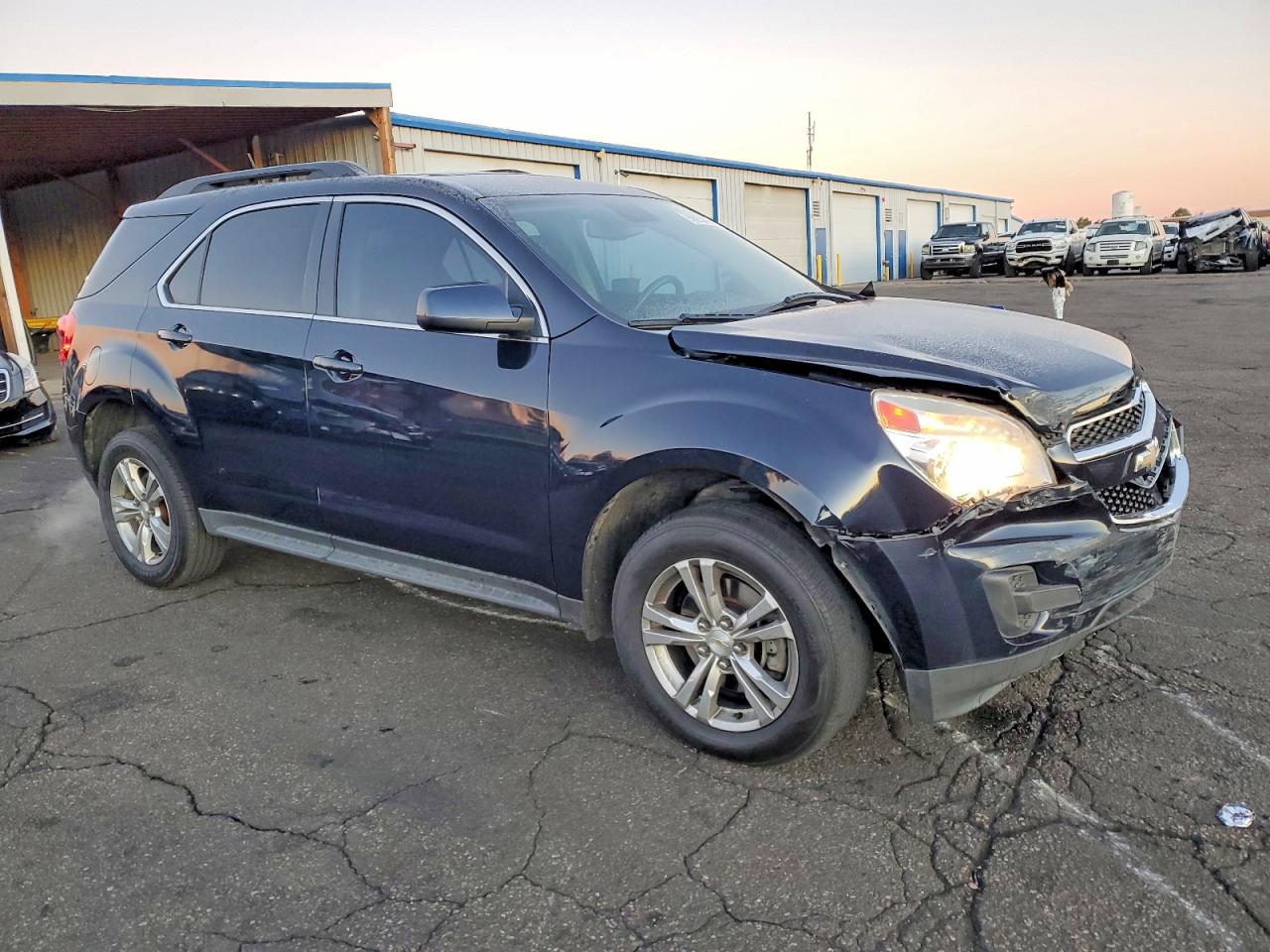2015 CHEVROLET EQUINOX LT photo 4